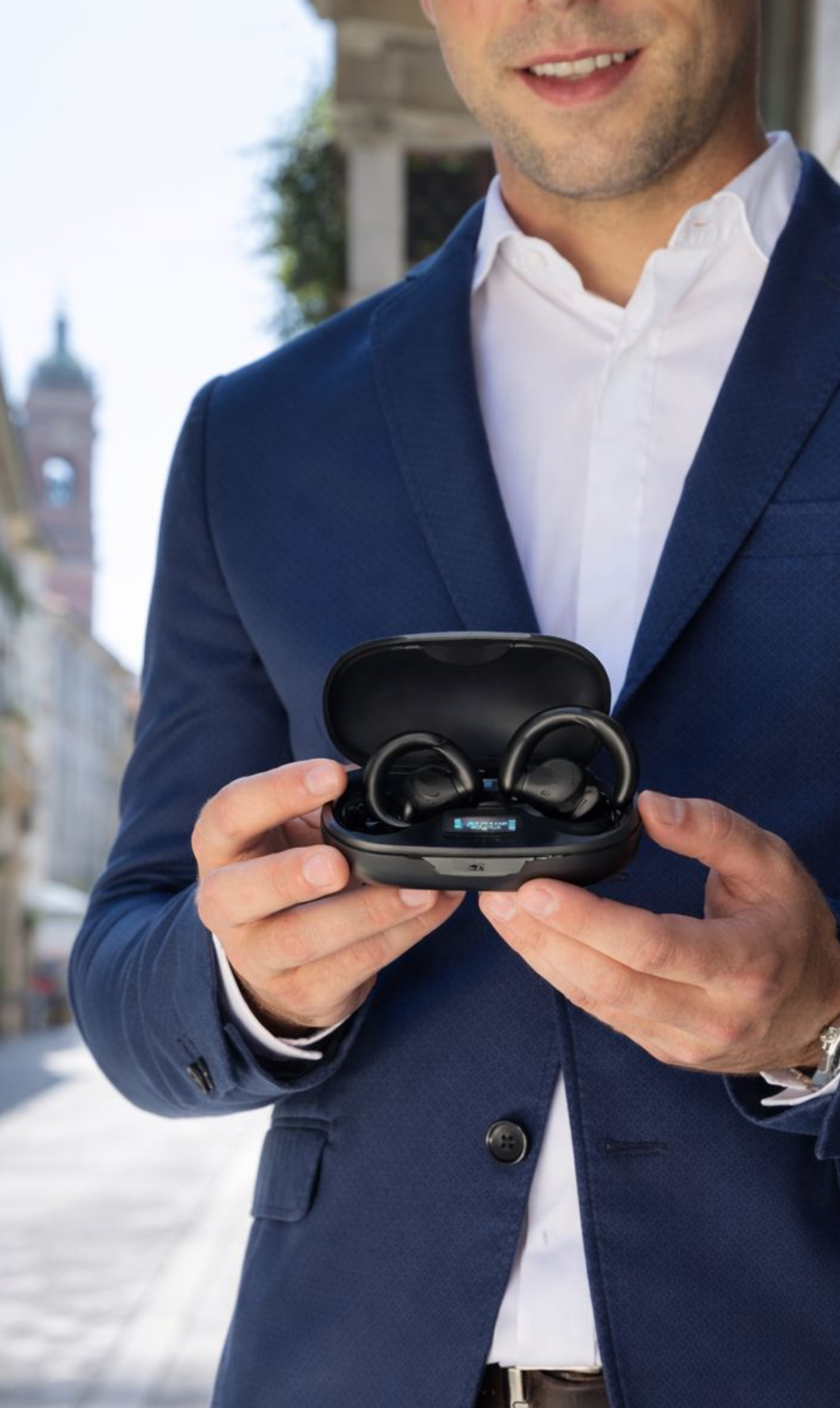 customer showing SonaBuds